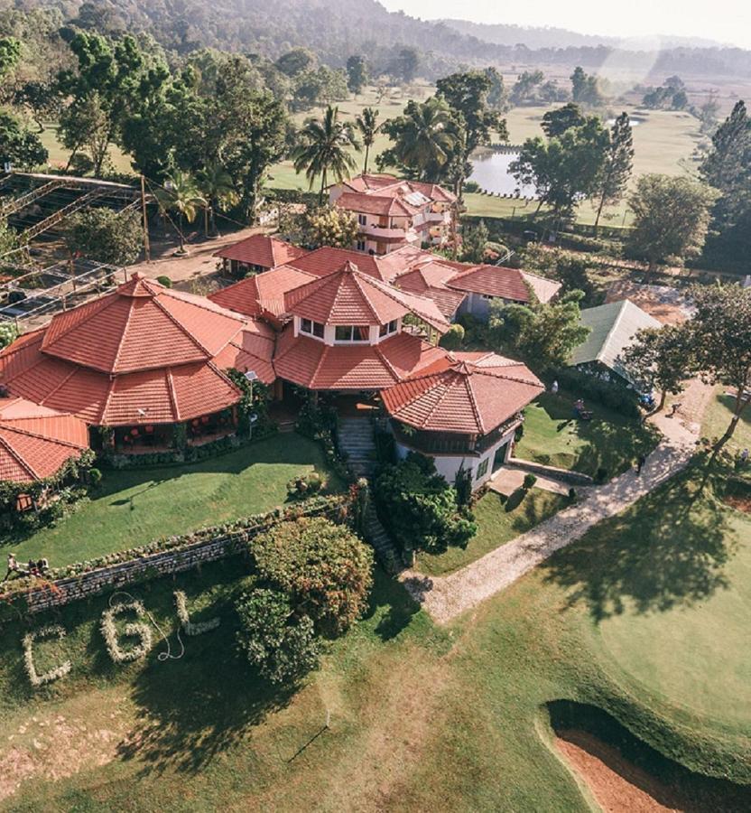 Amritara Ambatty Greens Resort Virajpet Exterior foto