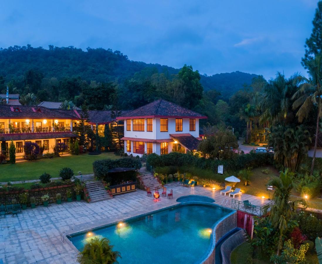 Amritara Ambatty Greens Resort Virajpet Exterior foto